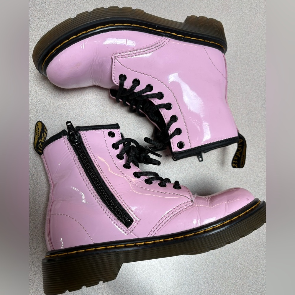 Girls Dr Martens Doc Martens Pink Patent leather  Boots Size 13 1460 - Picture 3 of 8